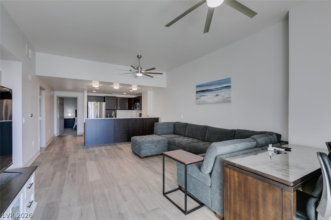 150 Las Vegas Boulevard 1008 Property Photo 20