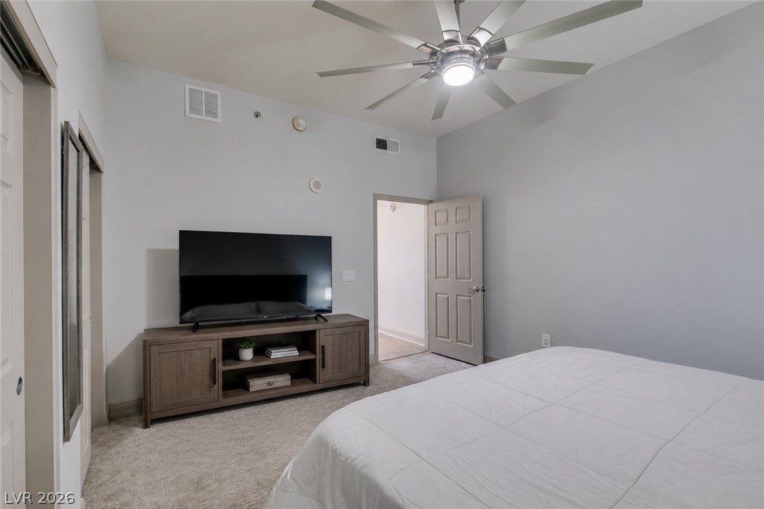150 Las Vegas Boulevard 1008 Property Photo 25