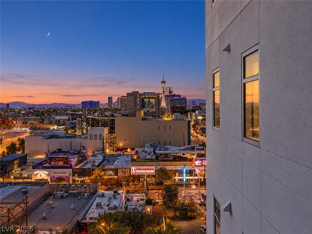 150 Las Vegas Boulevard 1008 Property Photo 36