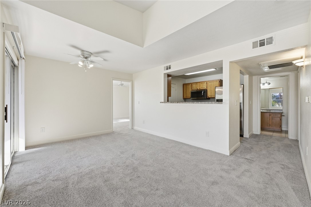 5055 West Hacienda Avenue 2023 Property Photo 9