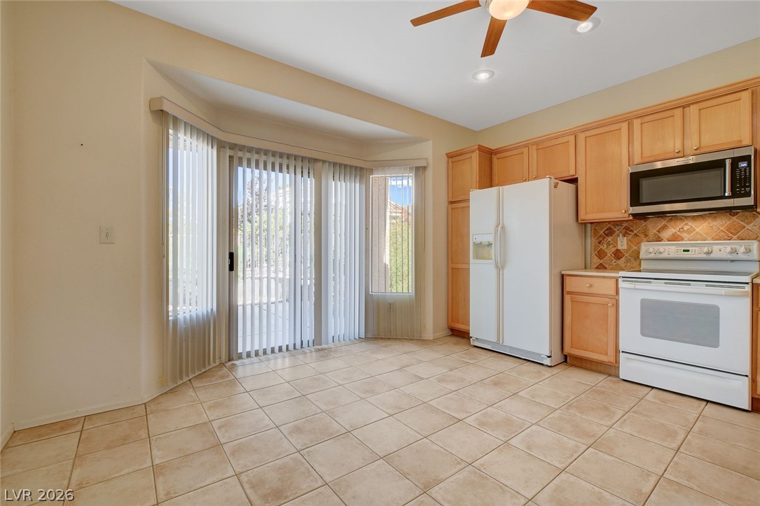 576 Carmel Mesa Drive Property Photo 9