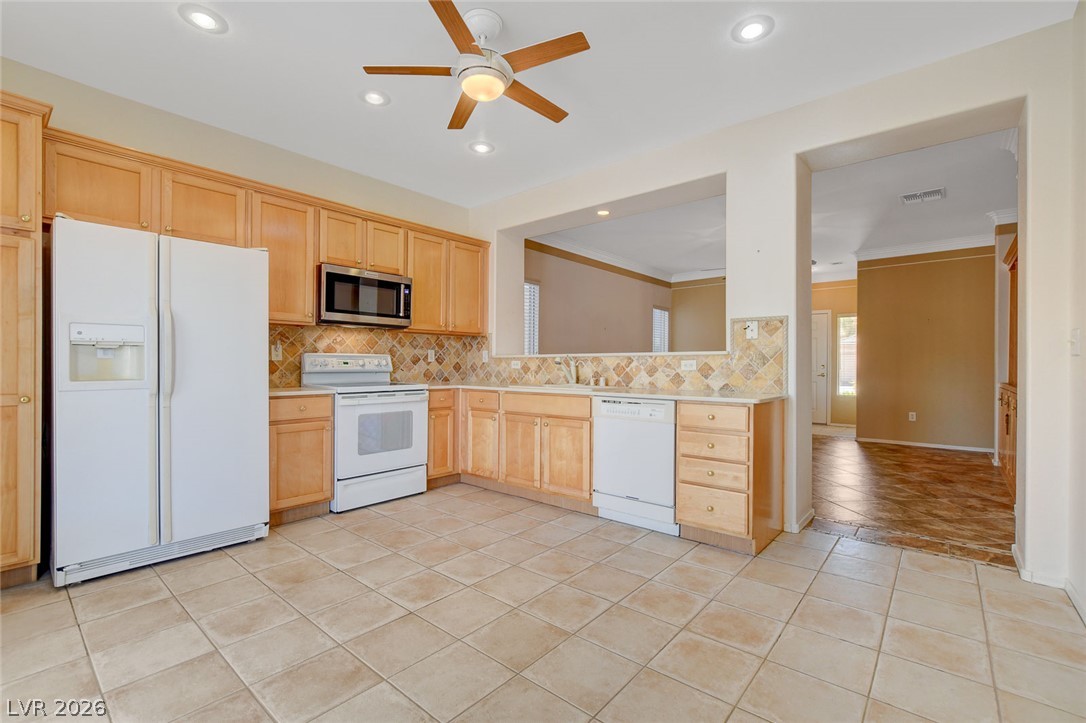 576 Carmel Mesa Drive Property Photo 12