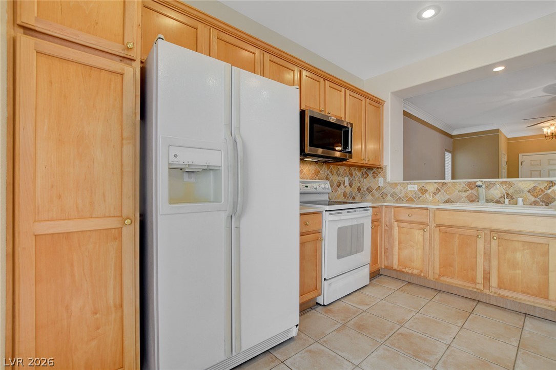 576 Carmel Mesa Drive Property Photo 13