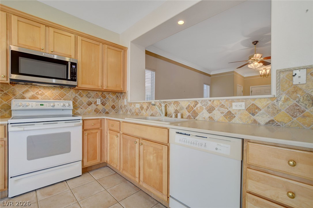 576 Carmel Mesa Drive Property Photo 14
