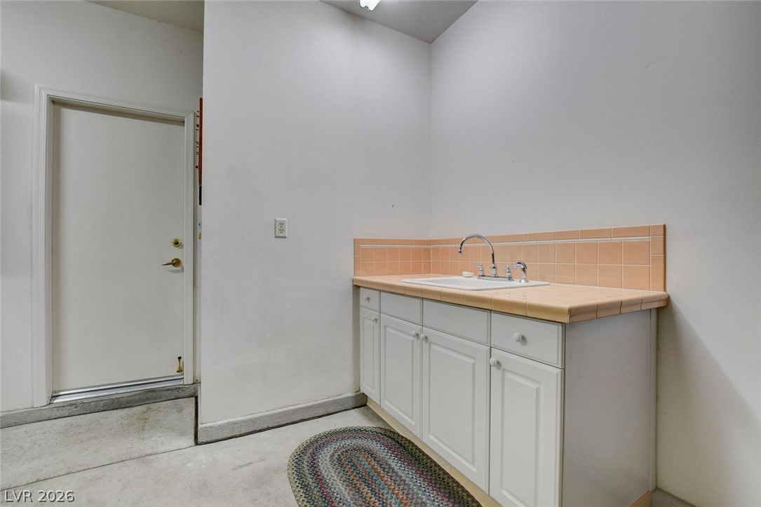 576 Carmel Mesa Drive Property Photo 35