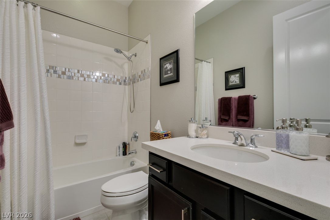 7326 Winesburg Street Property Photo 31