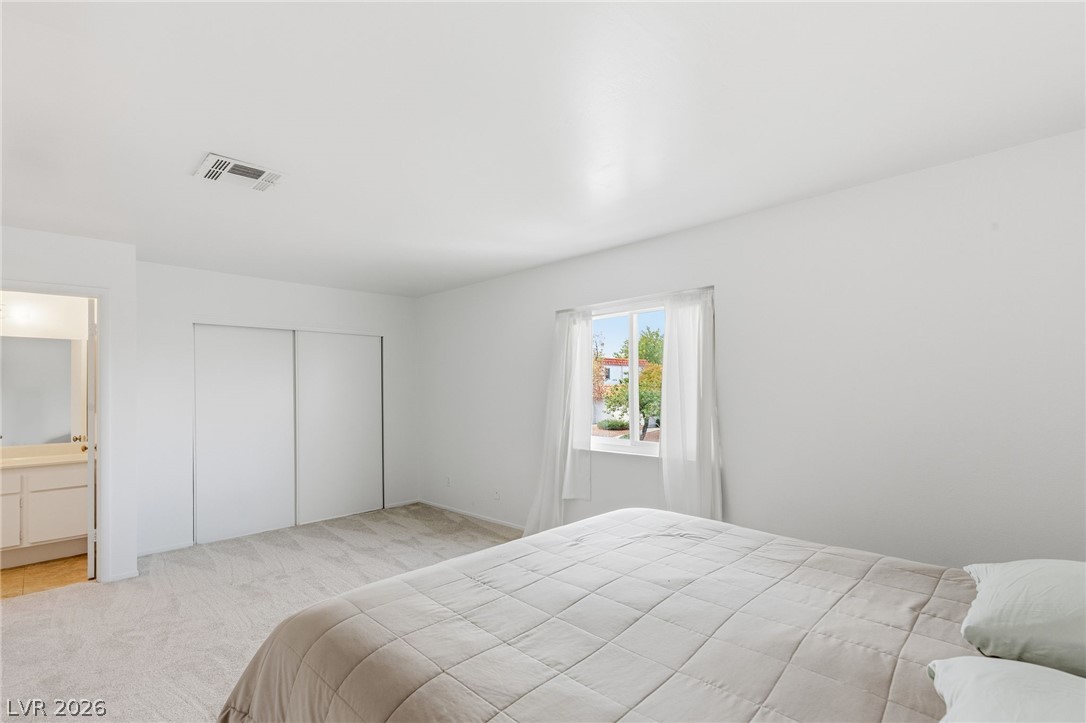 1101 Willow Tree Drive D Property Photo 22