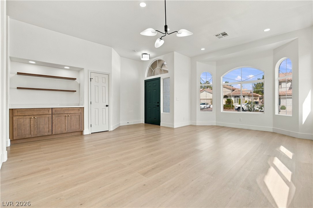 1149 Coral Desert Drive Property Photo 2