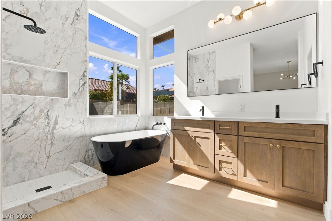 1149 Coral Desert Drive Property Photo 8