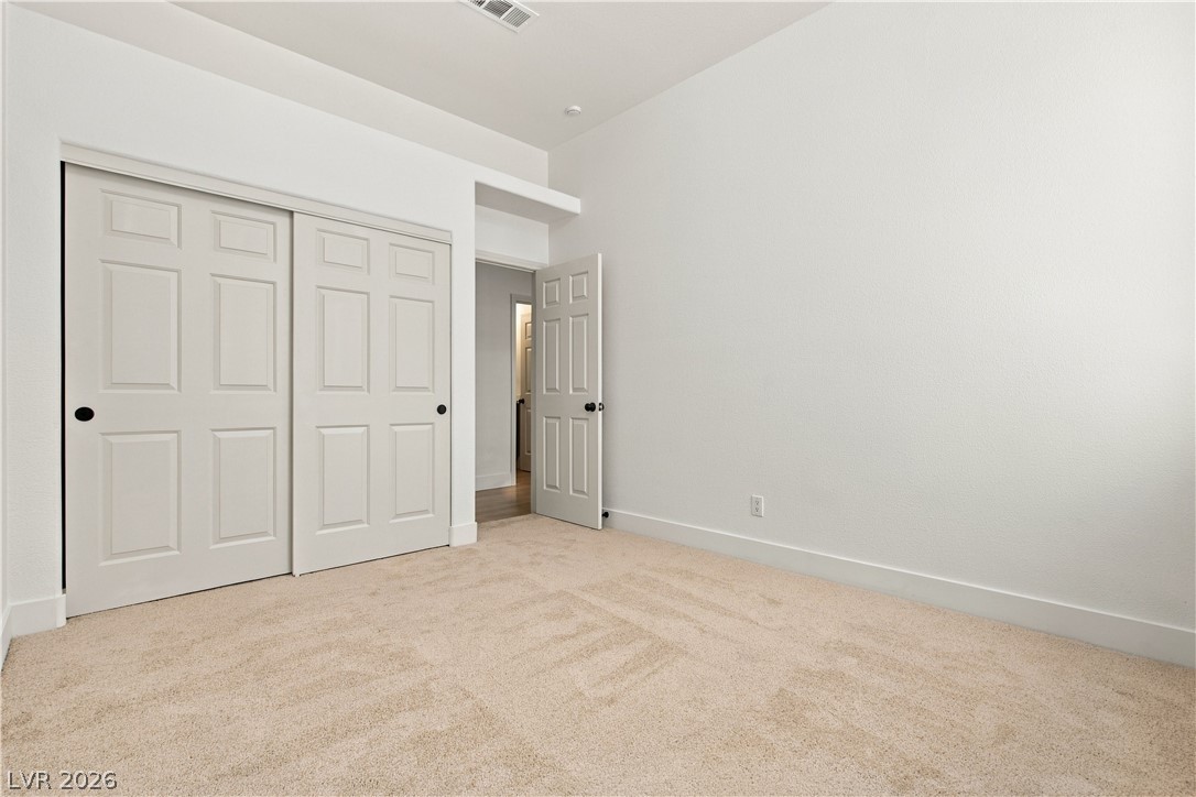 1149 Coral Desert Drive Property Photo 14