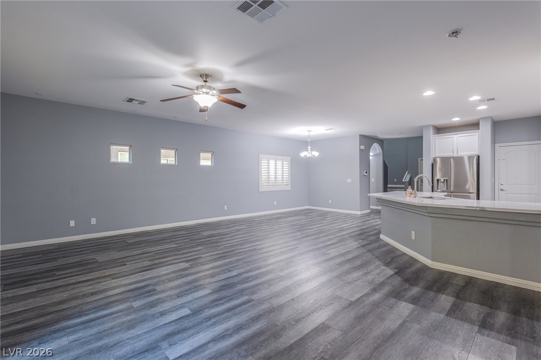 8121 Crushed Velvet Place Property Photo 14