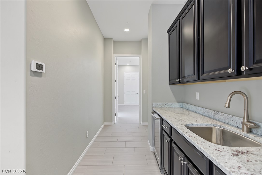 2822 Poseidon Shore Avenue Property Photo 18