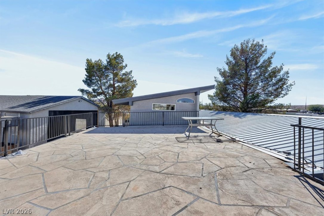 1751 East Meadow Avenue Property Photo 30