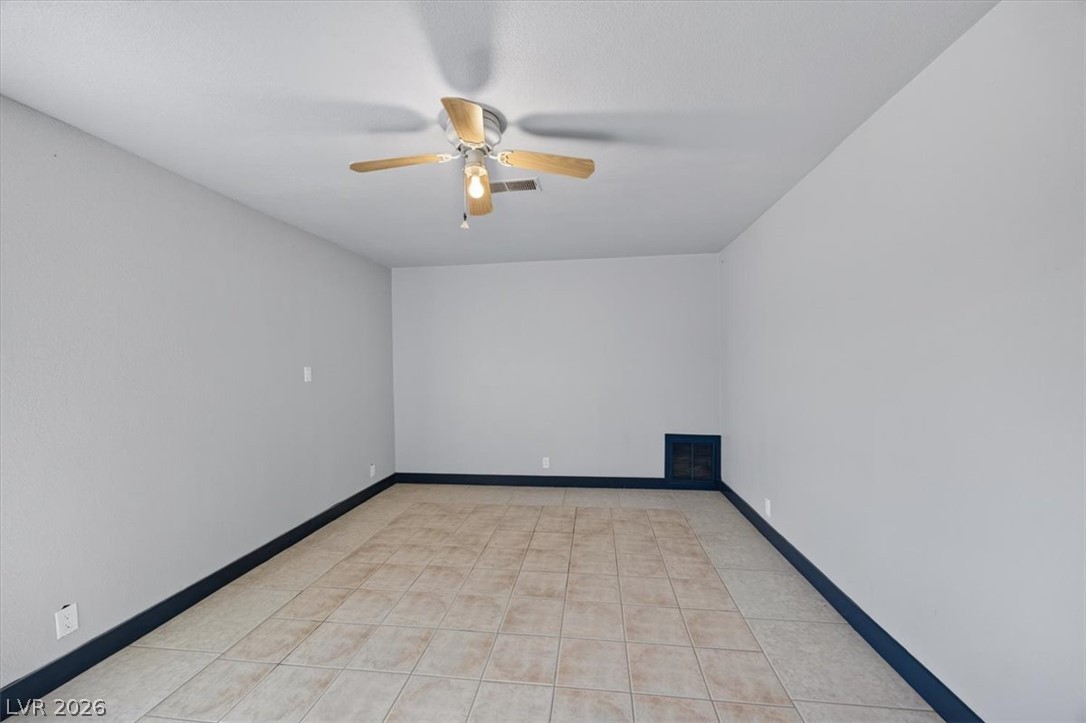 1751 East Meadow Avenue Property Photo 37