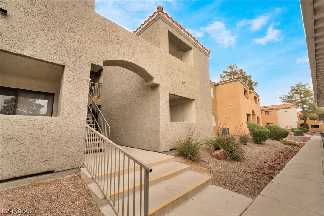 3151 Soaring Gulls Drive 2034 Property Photo 2