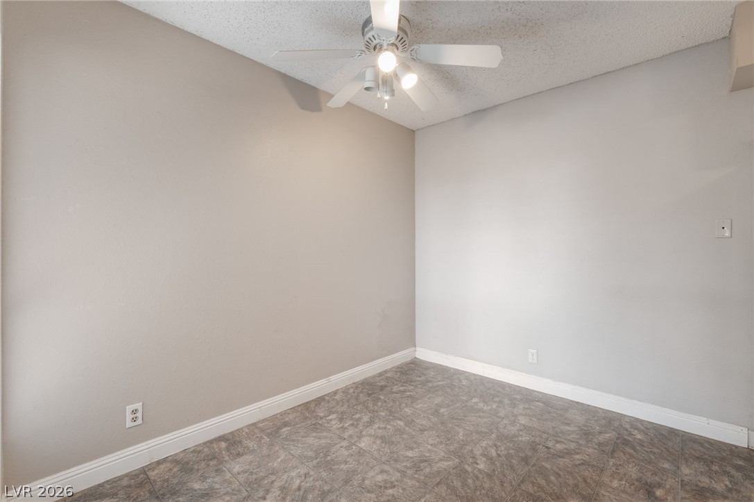 3151 Soaring Gulls Drive 2034 Property Photo 12