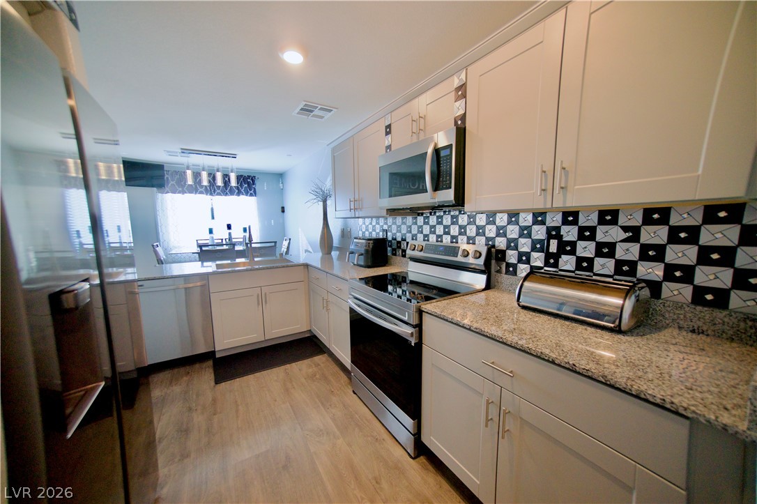 12262 Azure Gate Road 3 Property Photo 4