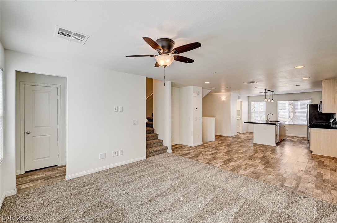 9050 West Tropicana Avenue 1032 Property Photo 6