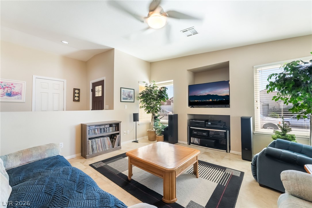 604 Otono Drive Property Photo 8