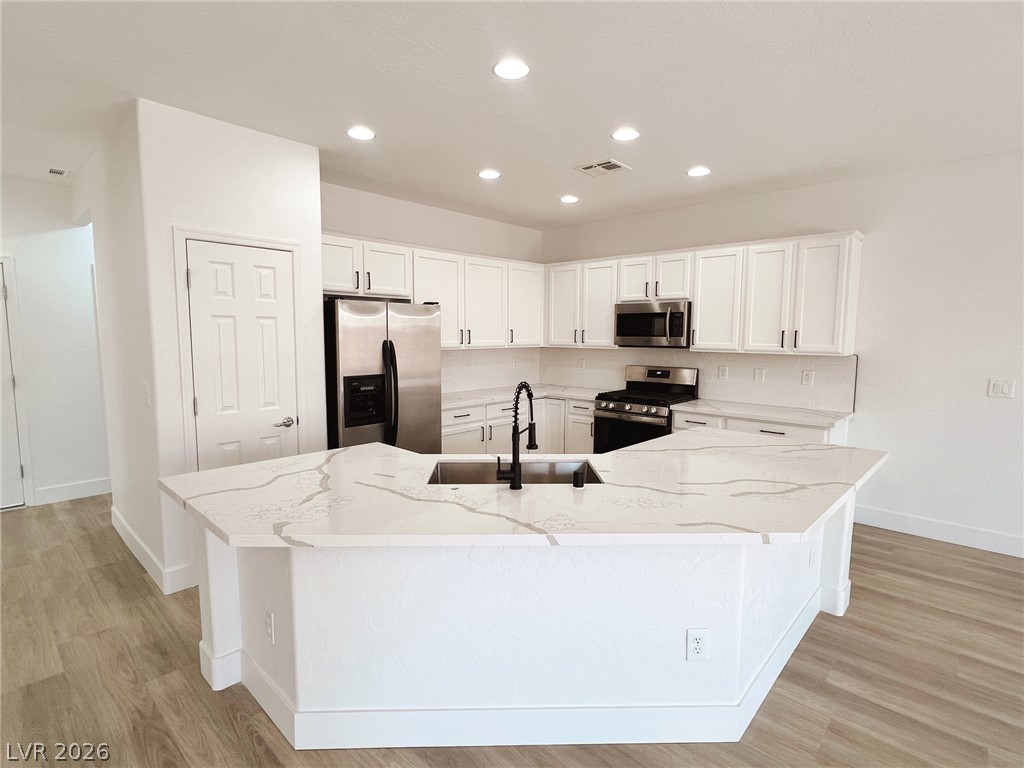 7532 Homing Pigeon Street Property Photo 4