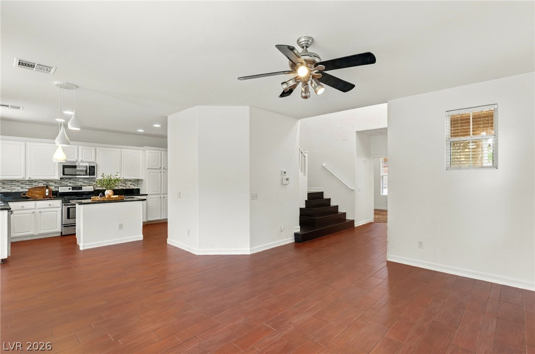 11028 Santorini Drive Property Photo 8