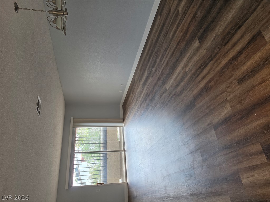 1729 Jupiter Court B Property Photo 15