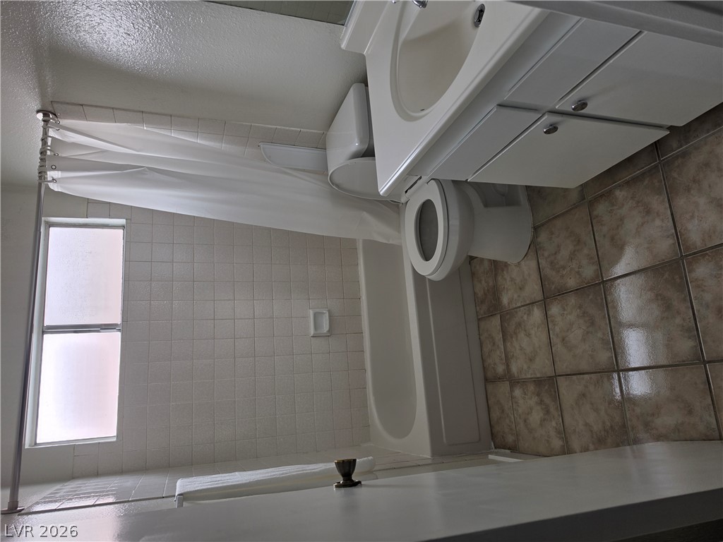 1729 Jupiter Court B Property Photo 20