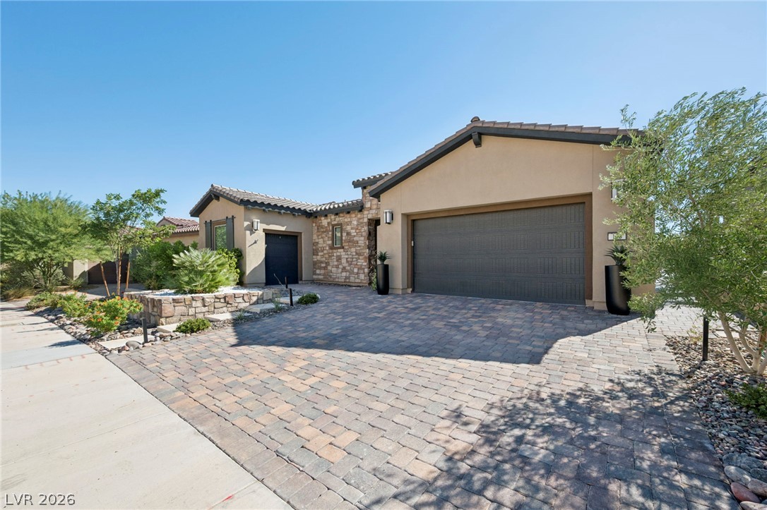 128 Mirage View Drive Property Photo 95