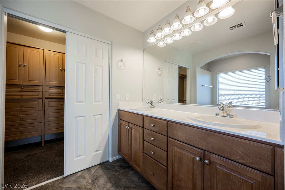 7960 Granite Walk Avenue Property Photo 16