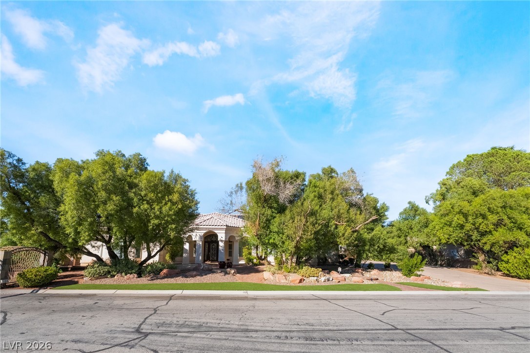 8190 Cassian Court Property Photo 1