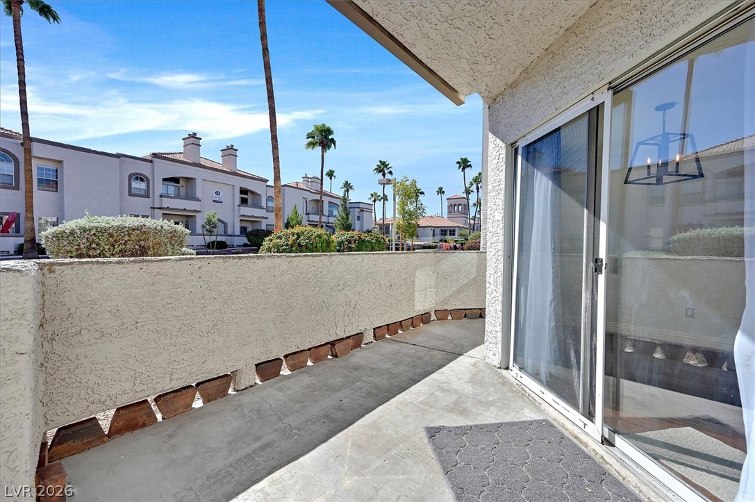 3150 Soft Breezes Drive 1169 Property Photo 11
