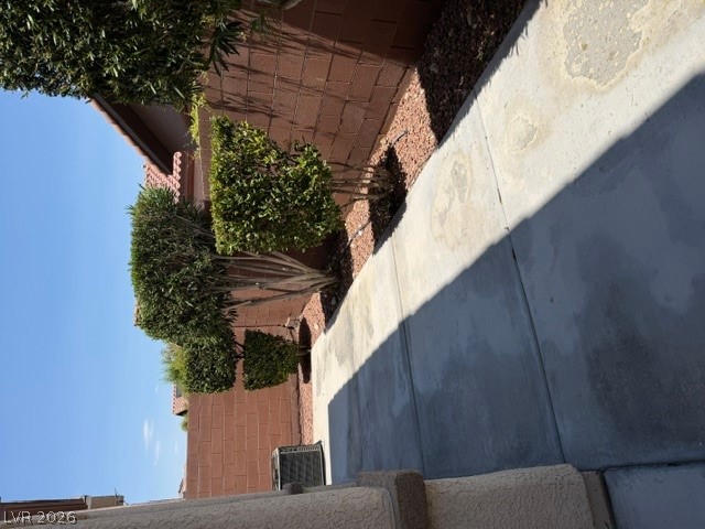 6856 Quindio Street Property Photo 36
