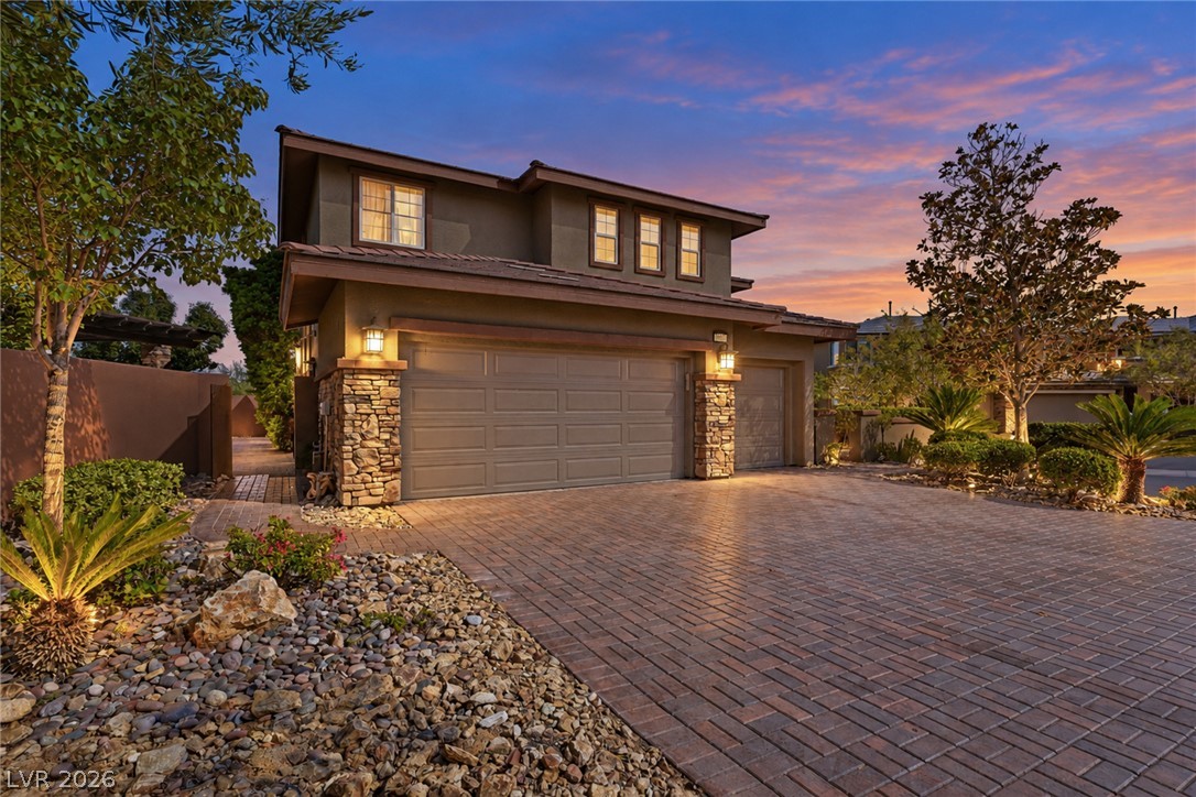 10470 Dove Meadow Way Property Photo 4