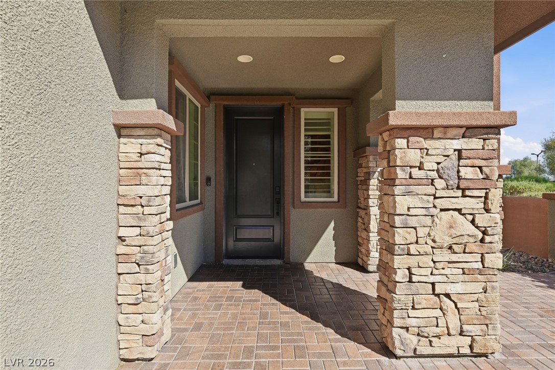 10470 Dove Meadow Way Property Photo 9