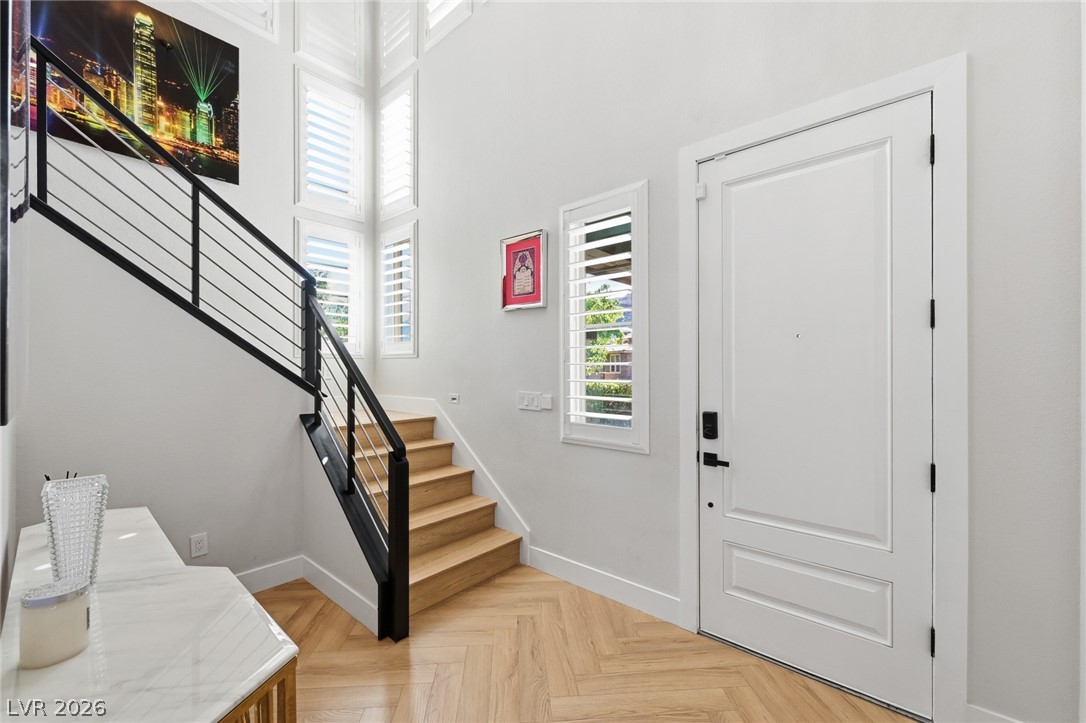 10470 Dove Meadow Way Property Photo 10