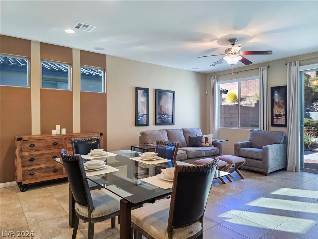 2110 Hunt Woods Court Property Photo 18