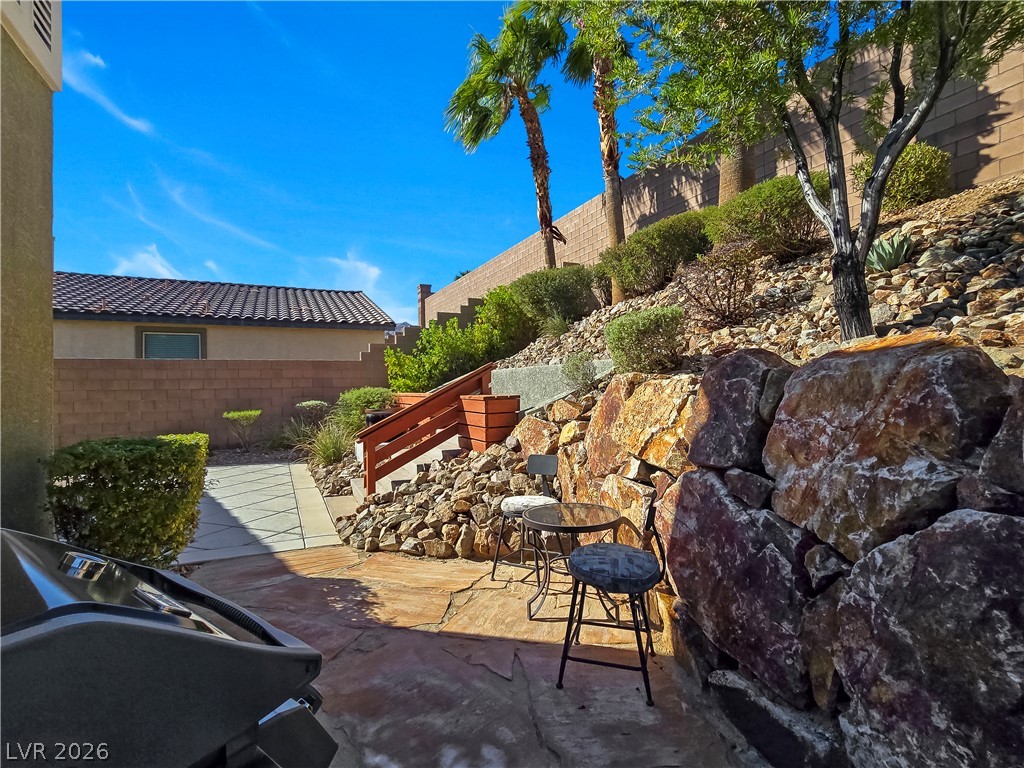 2110 Hunt Woods Court Property Photo 40
