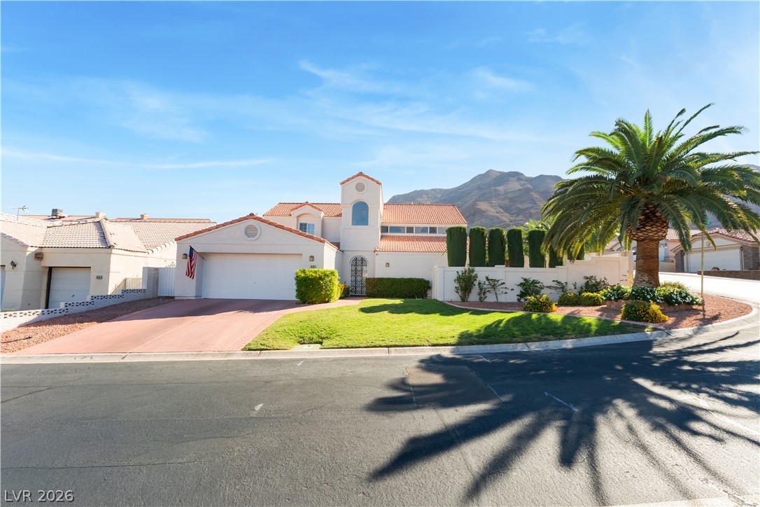 1840 Balzac Drive