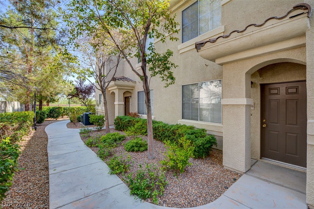 9050 West Warm Springs Road 1096 Property Photo 18