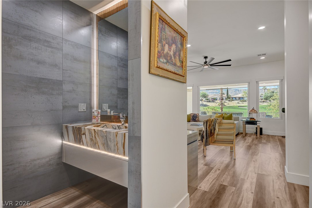 5043 Pensier Street Property Photo 29