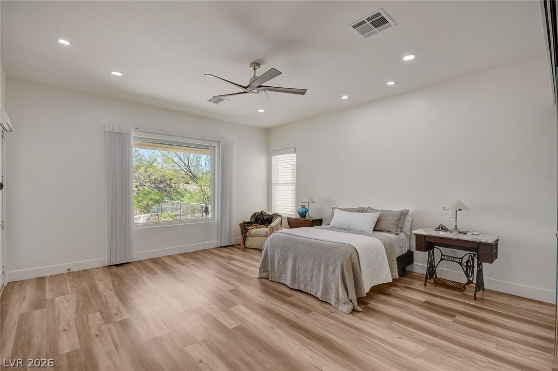 5043 Pensier Street Property Photo 41