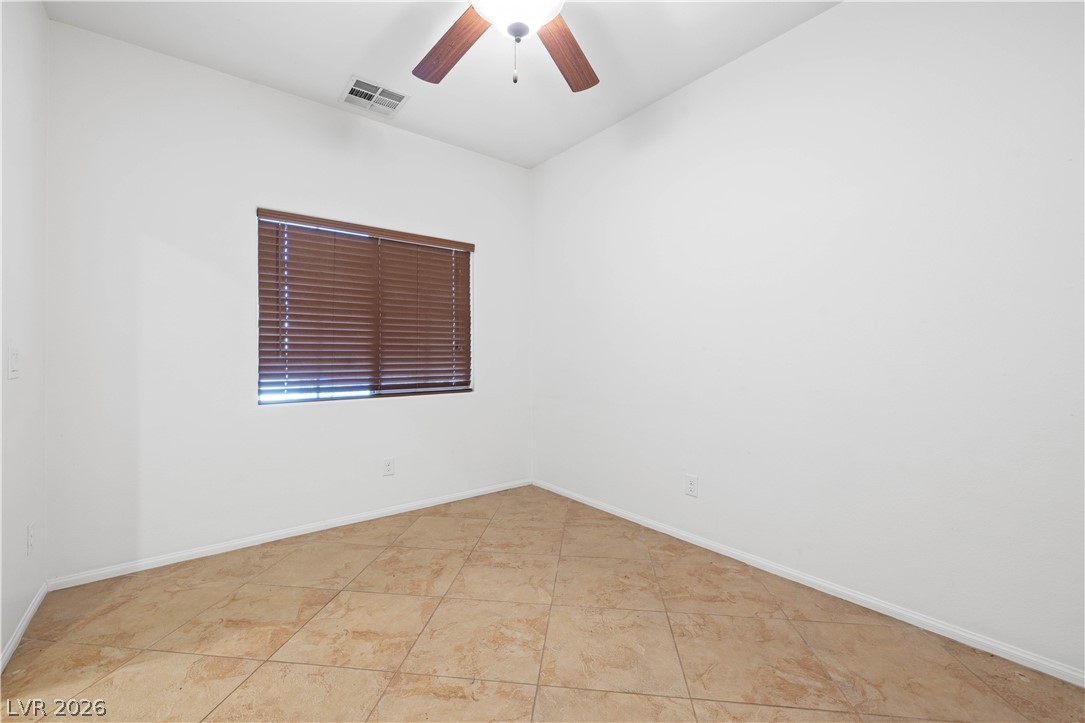 865 Maybole Avenue Property Photo 7