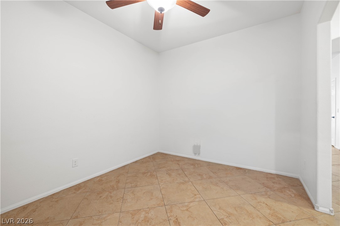 865 Maybole Avenue Property Photo 8
