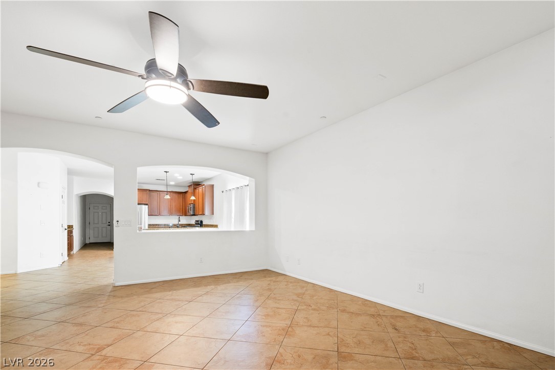 865 Maybole Avenue Property Photo 16