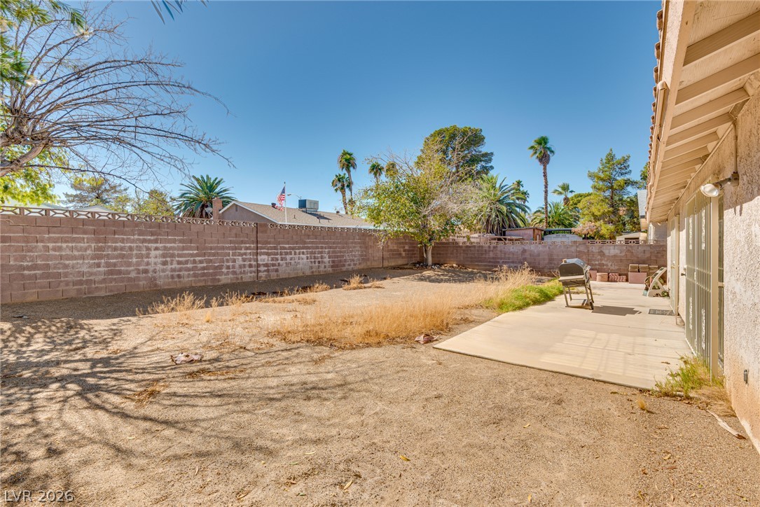3769 Lorraine Lane Property Photo 5