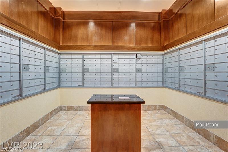 145 East Harmon Avenue 1601 Property Photo 23