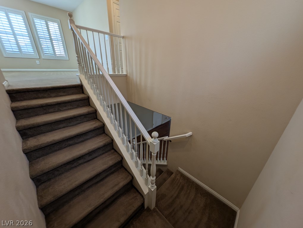 1135 Paradise Garden Drive Property Photo 14