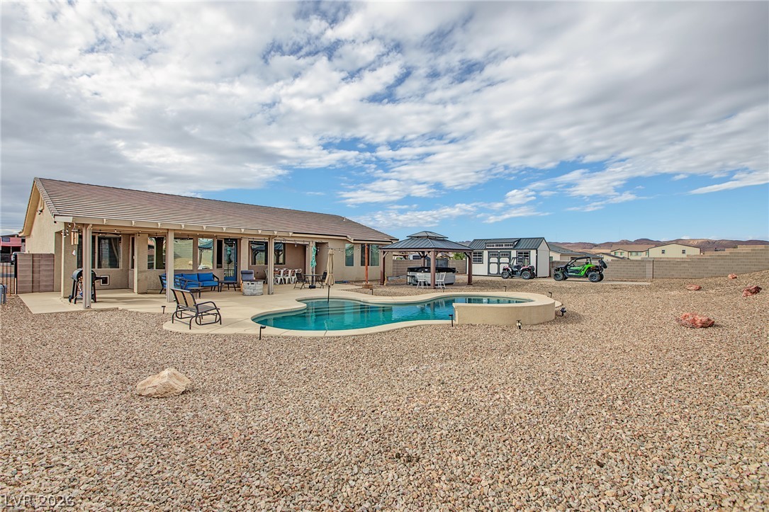 1532 Paintbrush Way Property Photo 3