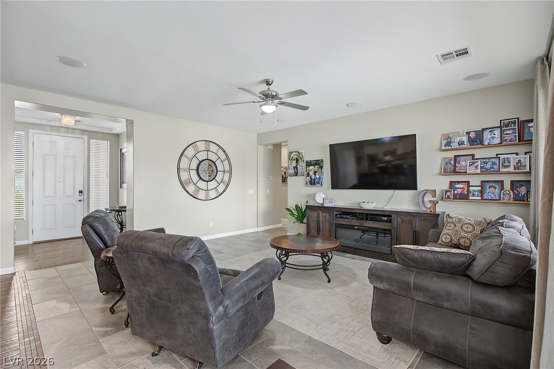 1532 Paintbrush Way Property Photo 10