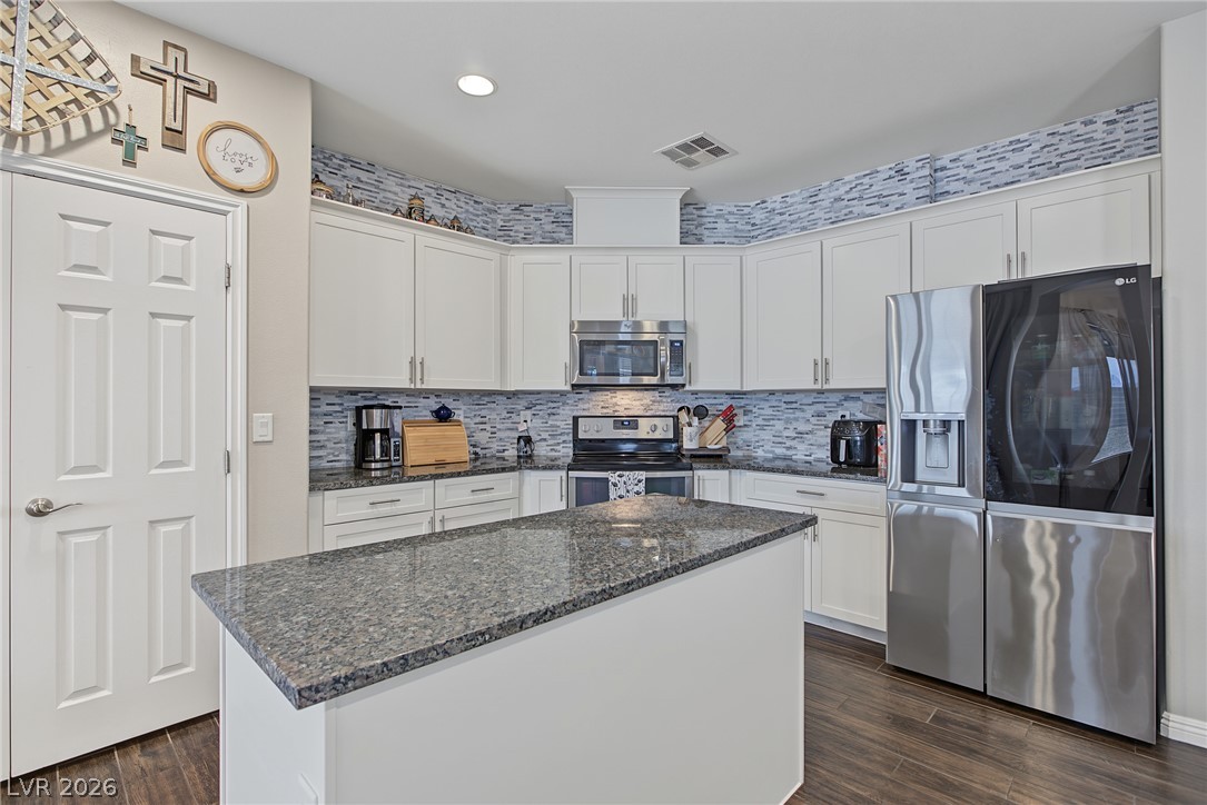 1532 Paintbrush Way Property Photo 15